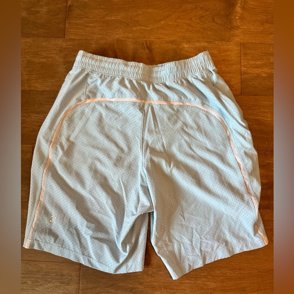 Lululemon liner shorts - Picture 3 of 4
